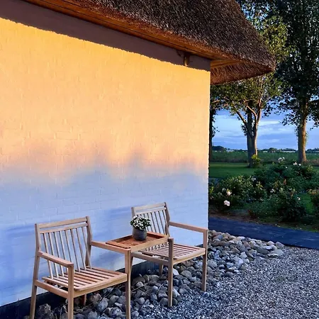 Private 2 Ha Nature 343 M Thatched Idyll *